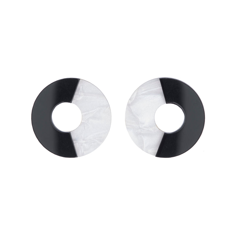 Apolline Earrings, White/Black