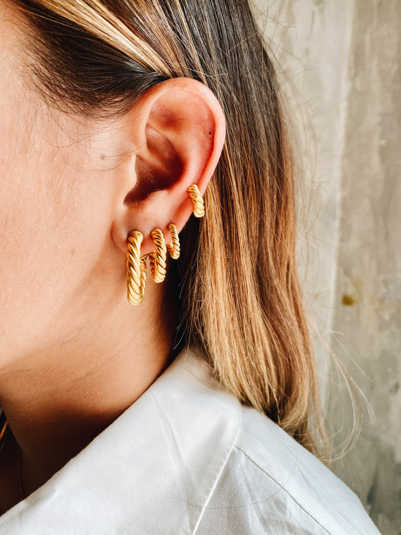 Amanda ExtraSmall Earring, Gold